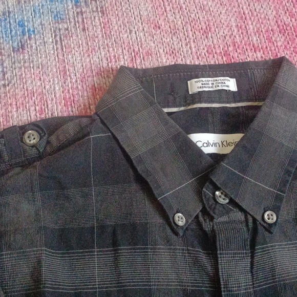 Calvin Klein Men's Shirt - Picture 4 of 6